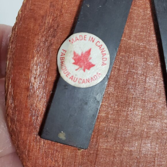 Vintage RCMP Wooden Clip Magnet – Hand Carved Royal Canadian Mounted Police Souv - Picture 10 of 15